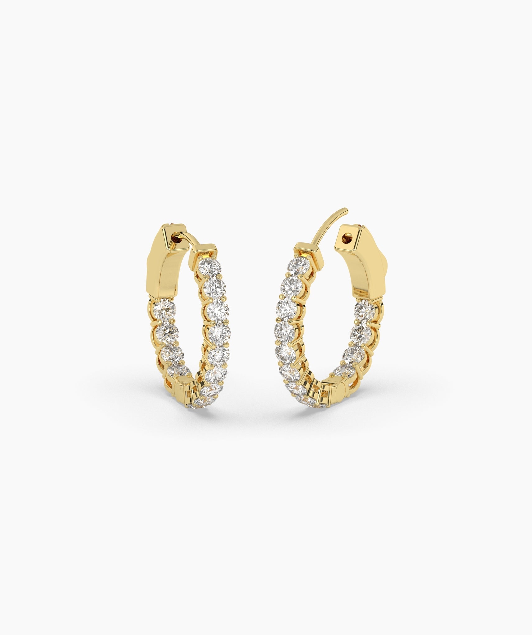Tatja Round Hoop Earring