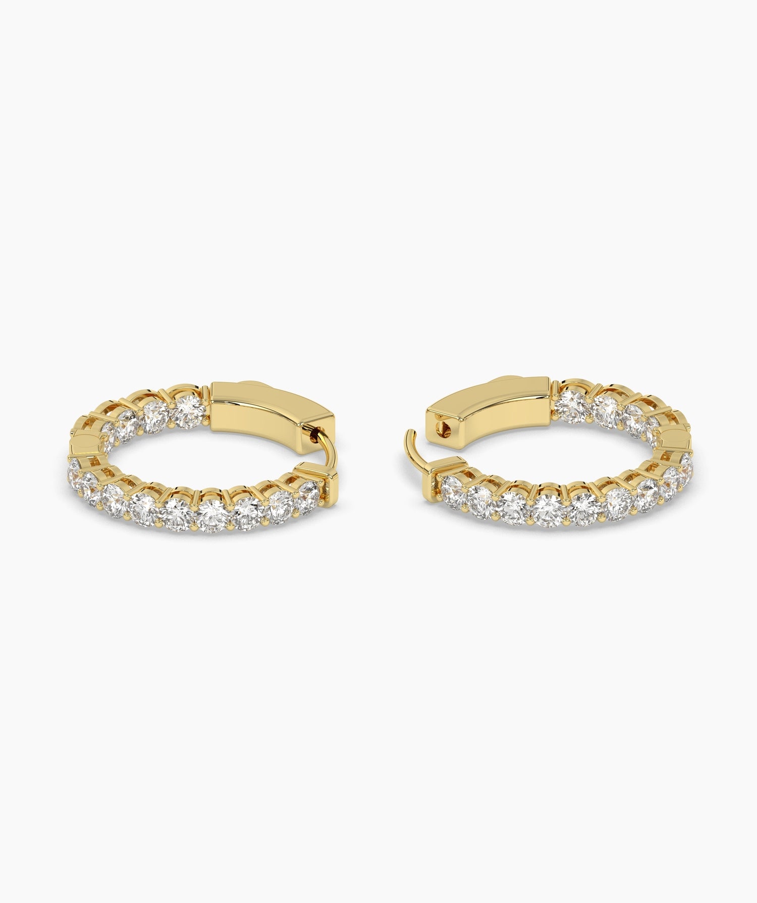 Tatja Round Hoop Earring