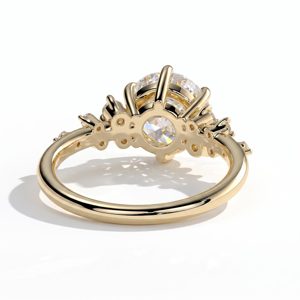Round lab-grown diamond halo engagement ring in 14K (585) yellow gold, on white background