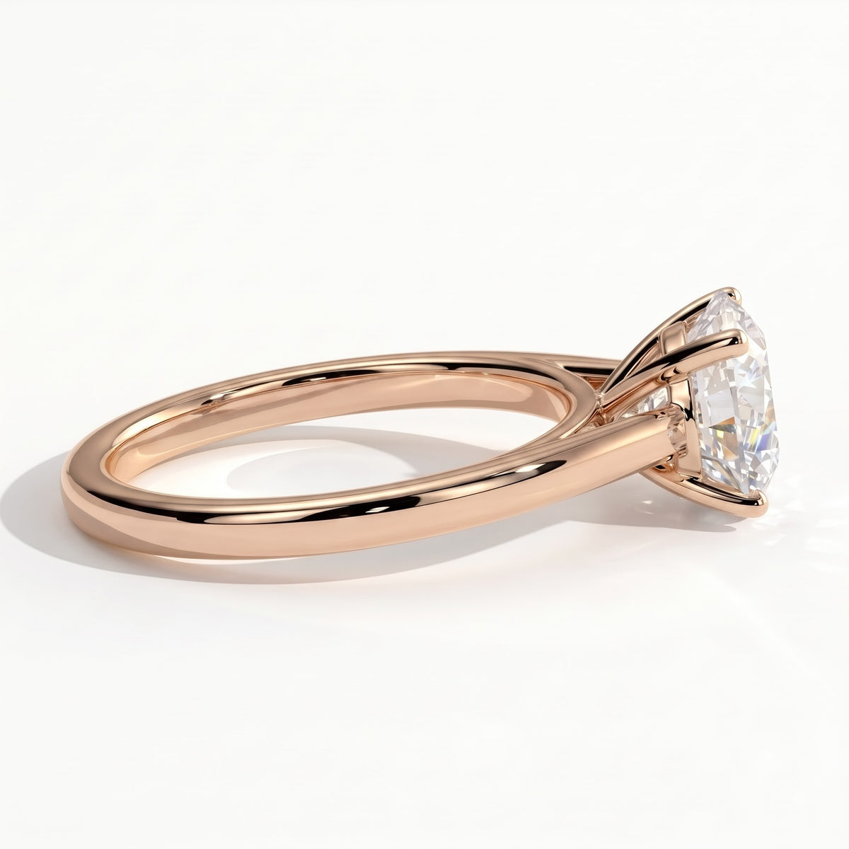 Round lab-grown diamond halo engagement ring in 14K (585) rose gold, detail view