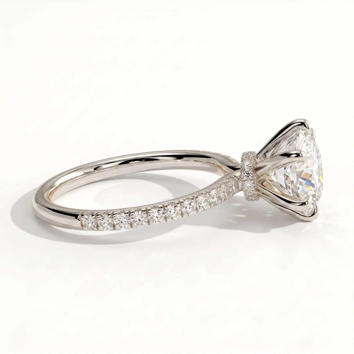 Round lab-grown diamond halo engagement ring in 18K (750) white gold, detail view