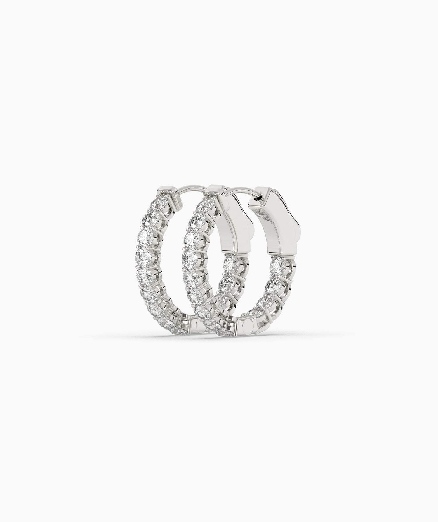 Tatja Round Hoop Earring