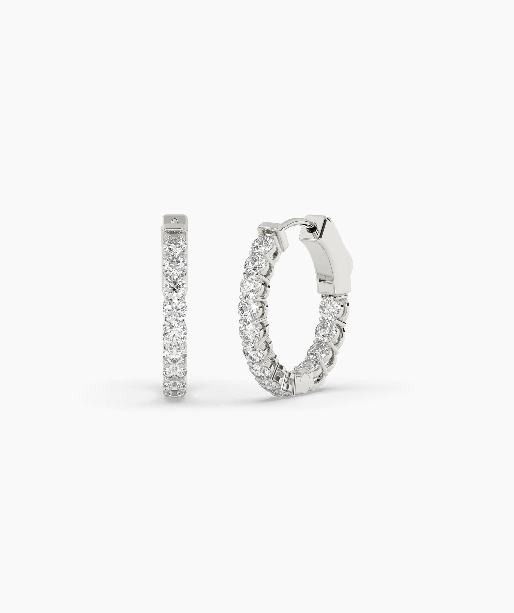 Tatja Round Hoop Earring