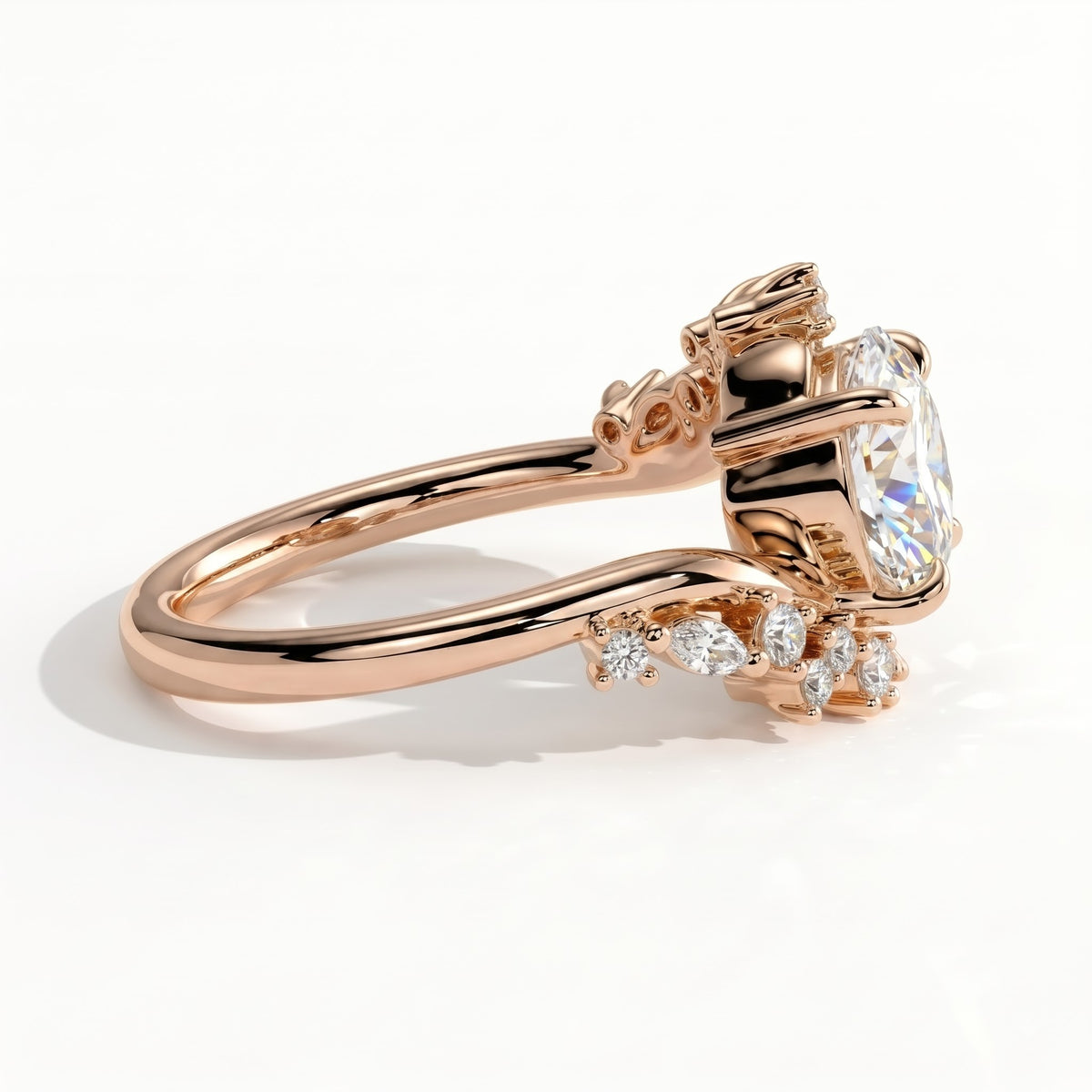 Round lab-grown diamond halo engagement ring in 18K (750) rose gold, detail view