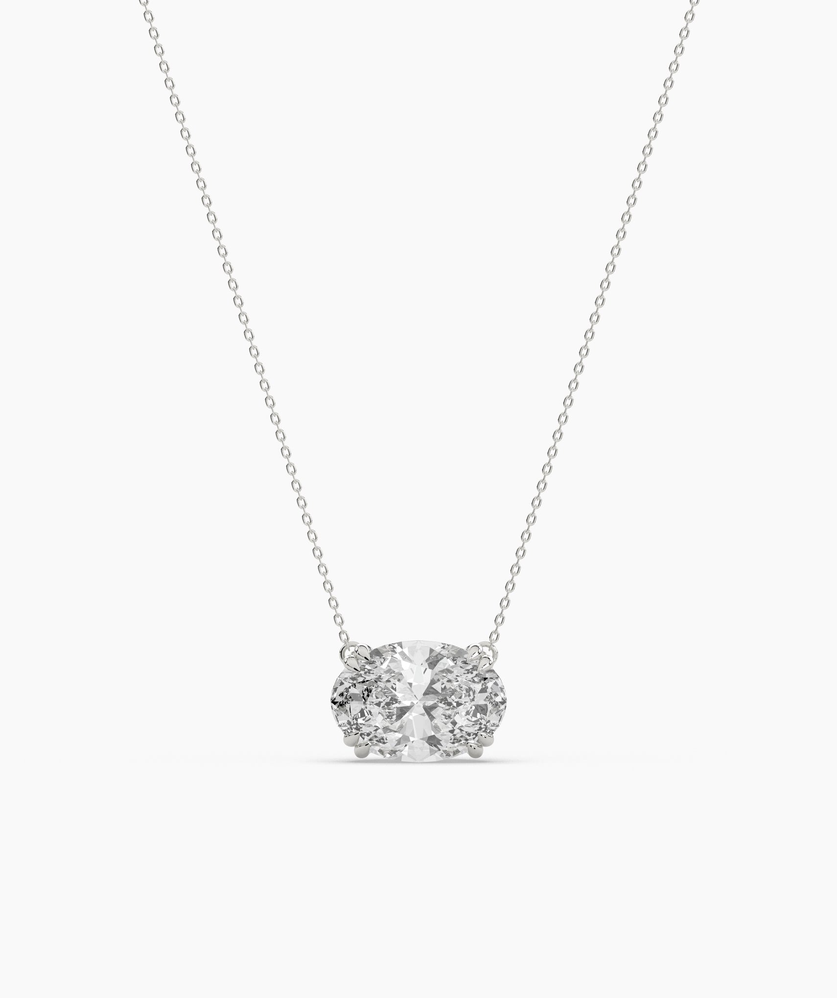 Noelia Oval Pendant / Neklace