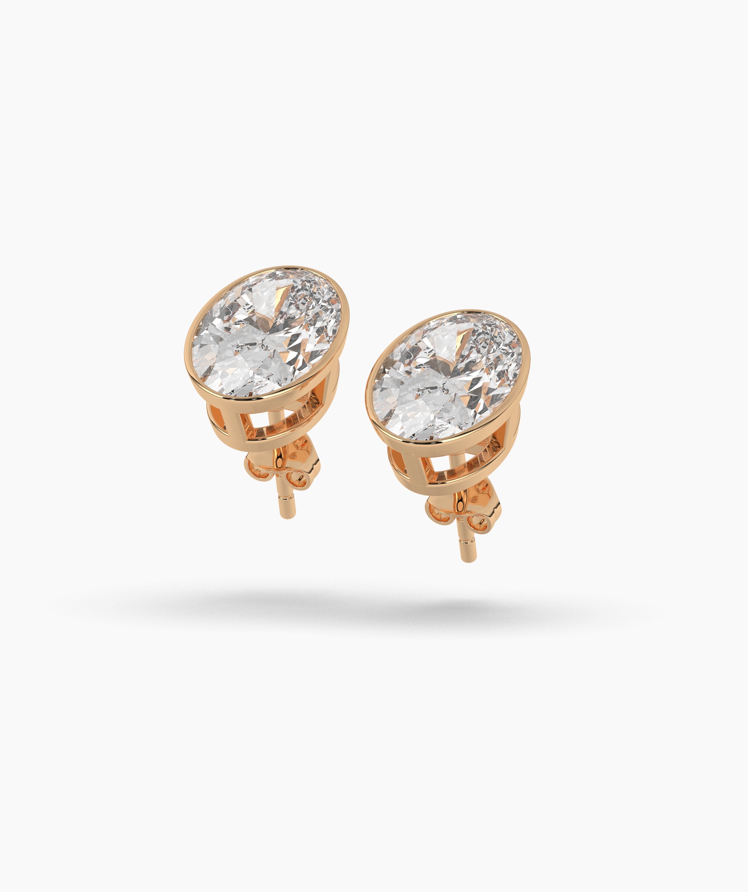 Monique Oval Stud Earring