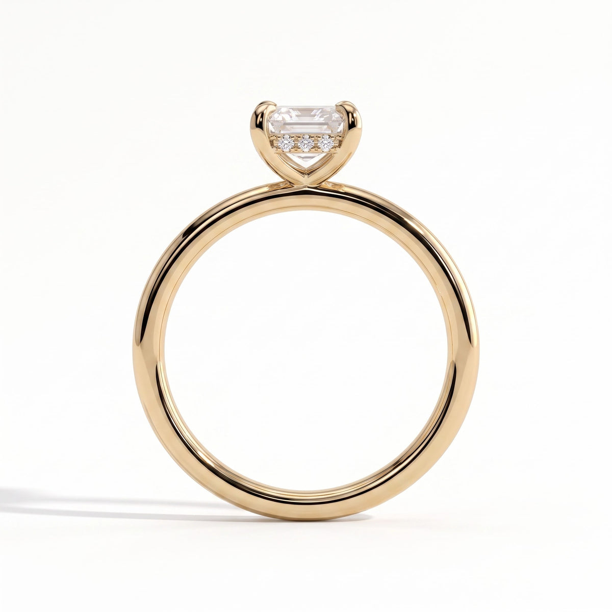 Emerald lab-grown diamond solitaire engagement ring in 14K (585) yellow gold, side profile