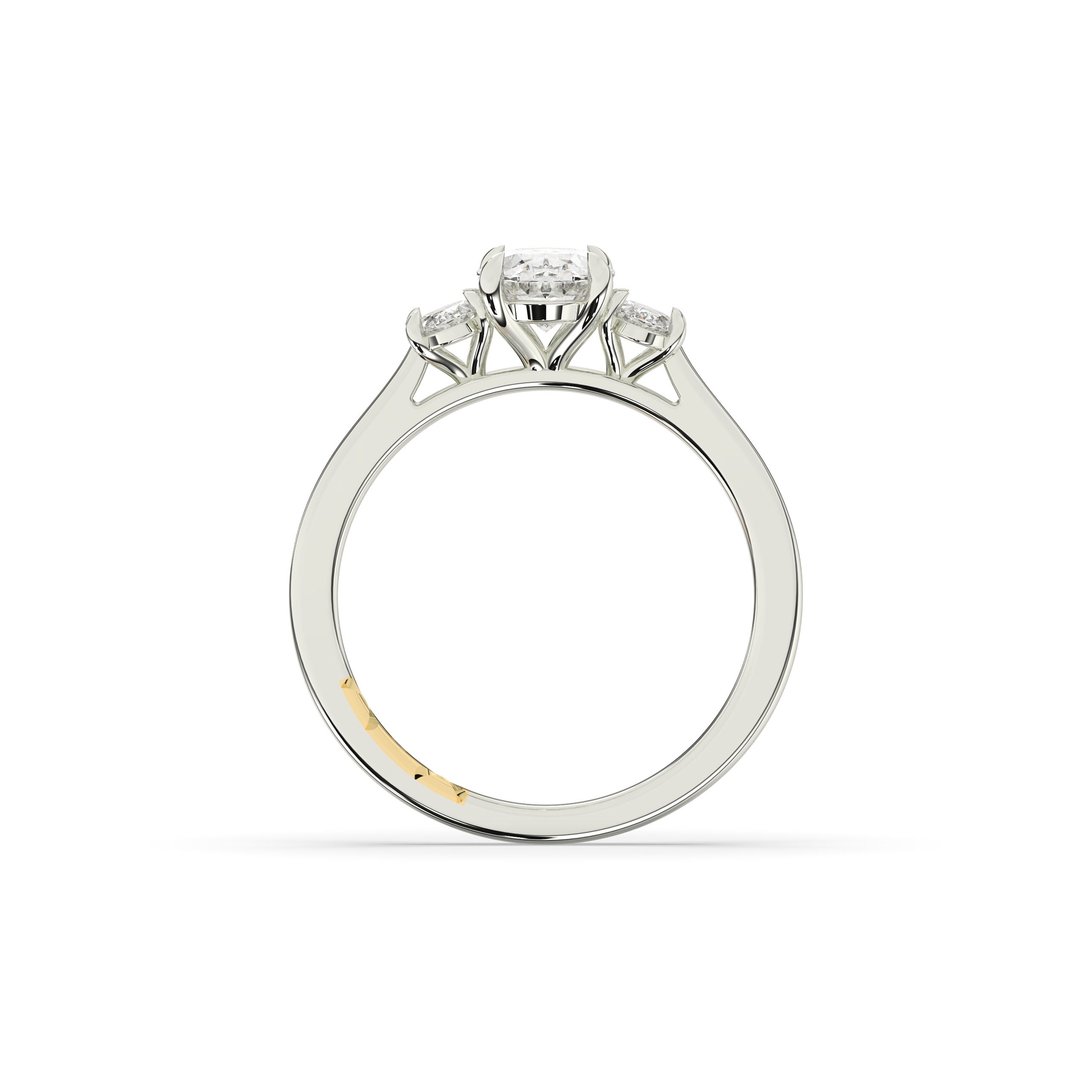 Nadja Ovaler Trio Ring
