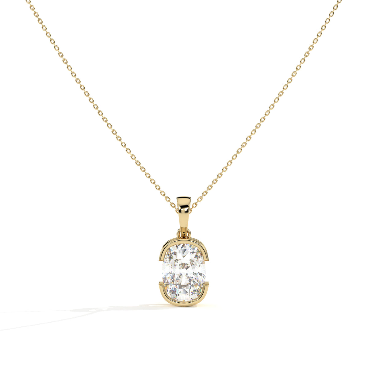 Corinna Halbzargen-Halskette mit Labordiamanten im länglichen Kissenschliff aus 585 Gelbgold, Vorderansicht