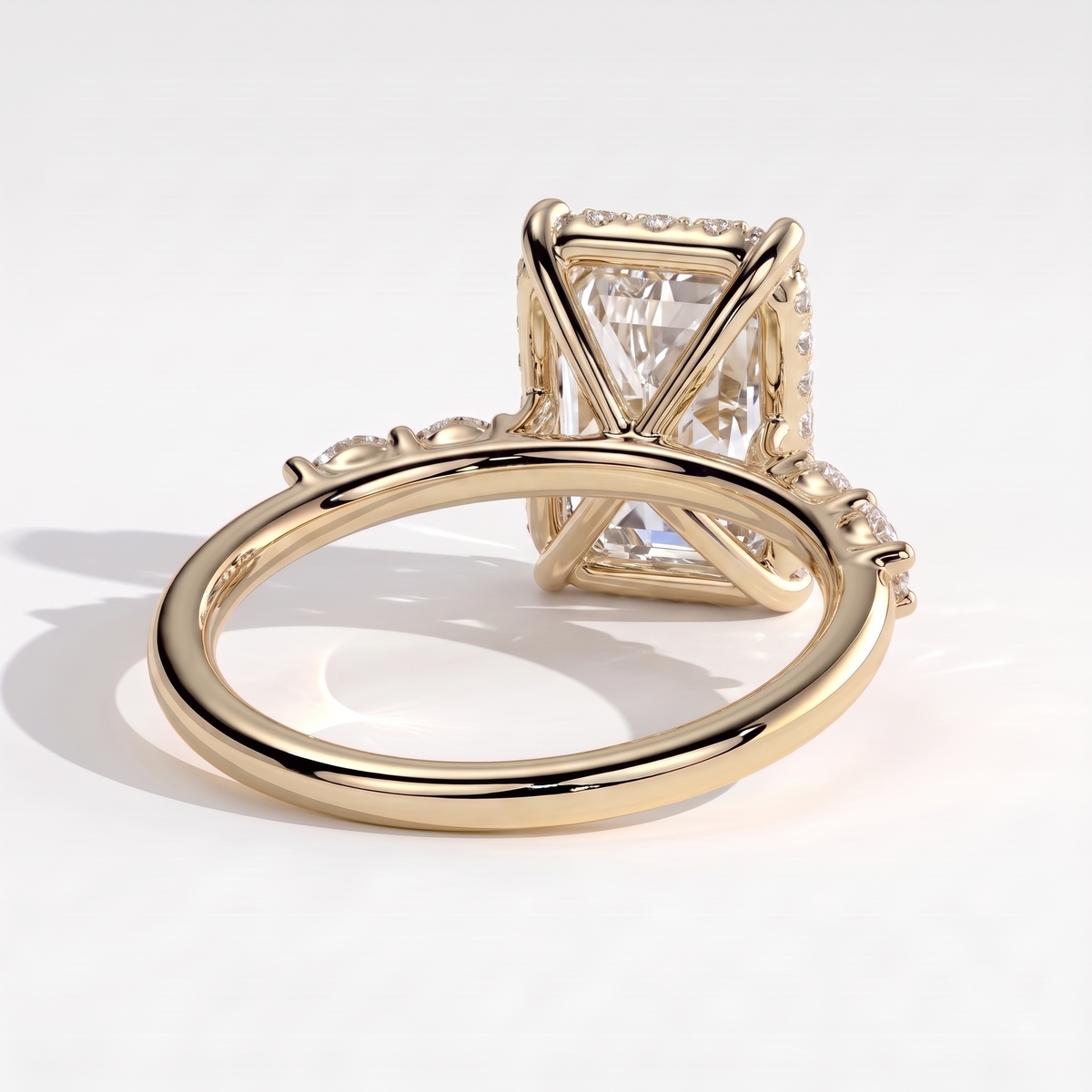 Galene Radiant Hidden Halo Ring 585 Yellow Gold back view