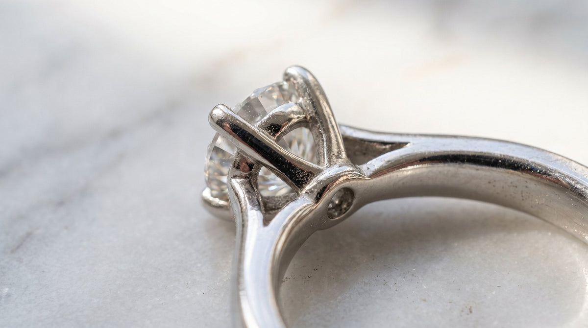Engagement Ring Setting Types: How Your Diamond Is Held