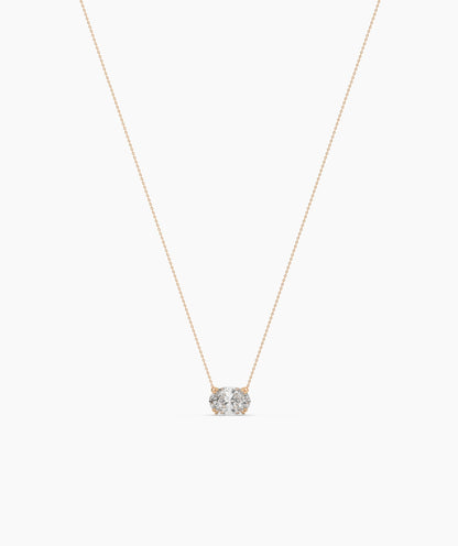 Noelia Solitär-Halskette mit quer gefasstem ovalem Labordiamanten aus 585 Roségold, Ansicht der ganzen Kette 