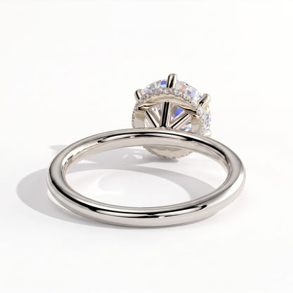 Round lab-grown diamond solitaire engagement ring in 14K (585) white gold, on white background 
