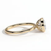Round lab-grown diamond bezel-set solitaire engagement ring in 14K (585) yellow gold, detail view 
