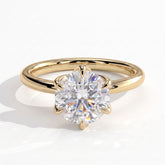 Round lab-grown diamond solitaire engagement ring in 18K (750) yellow gold, front view 