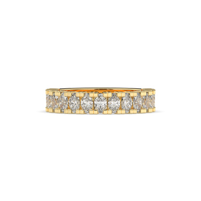 Amélie oval lab-grown diamond memoire wedding band in 585 yellow gold, front view 