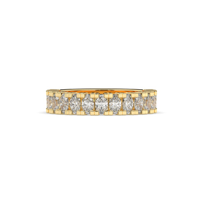 Amélie oval lab-grown diamond memoire wedding band in 750 yellow gold, front view 