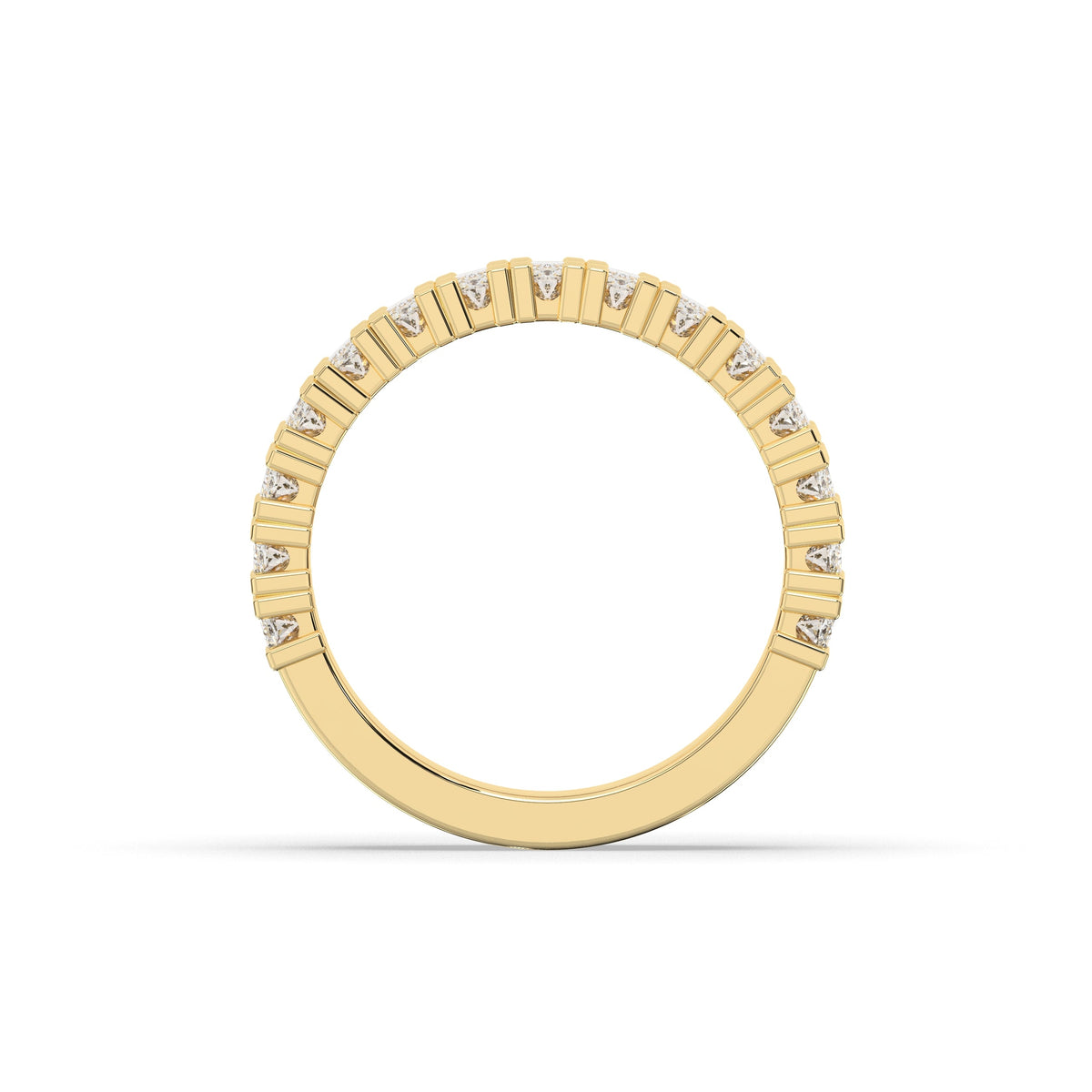 Amélie oval lab-grown diamond memoire wedding band in 750 yellow gold, top view 