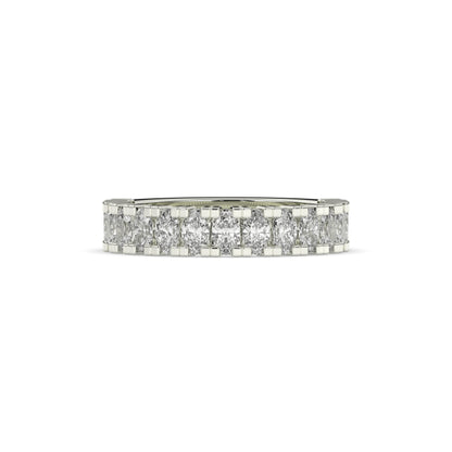 Amélie oval lab-grown diamond memoire wedding band in 585 white gold, front view 