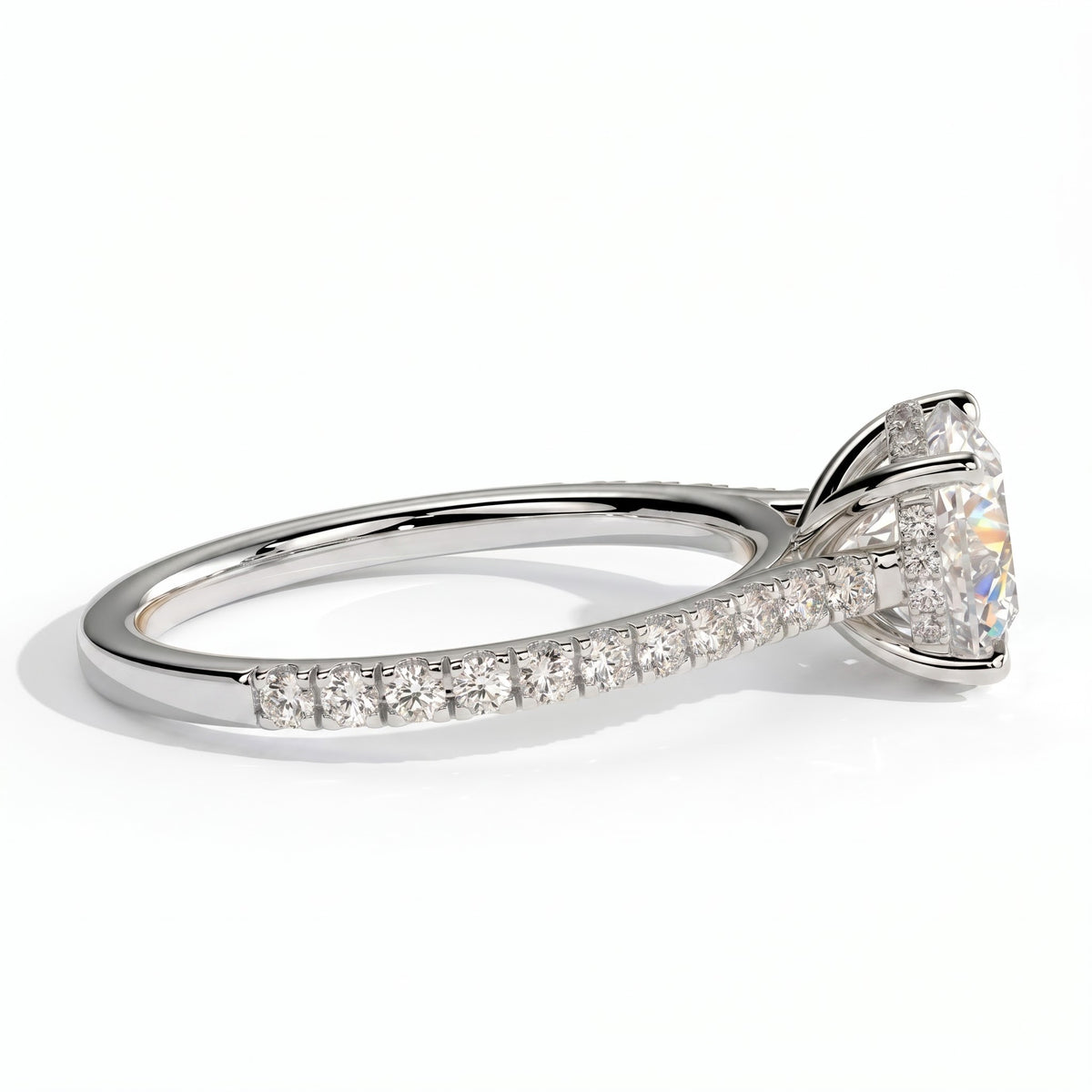 Round lab-grown diamond halo engagement ring in 14K (585) white gold, detail view 