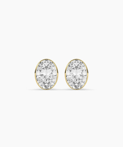Monique Oval Stud Earring
