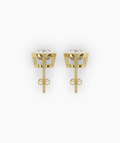 Monique Oval Stud Earring