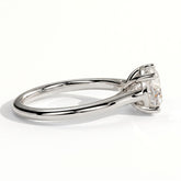 Round lab-grown diamond solitaire engagement ring in 14K (585) white gold, detail view 