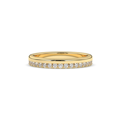 Noelia round lab-grown diamond memoire wedding band in 750 yellow gold, front view 