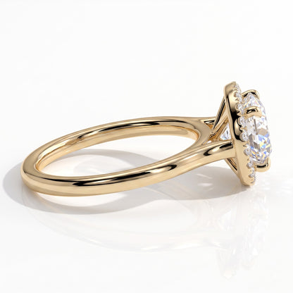 Round lab-grown diamond halo engagement ring in 18K (750) yellow gold, detail view 