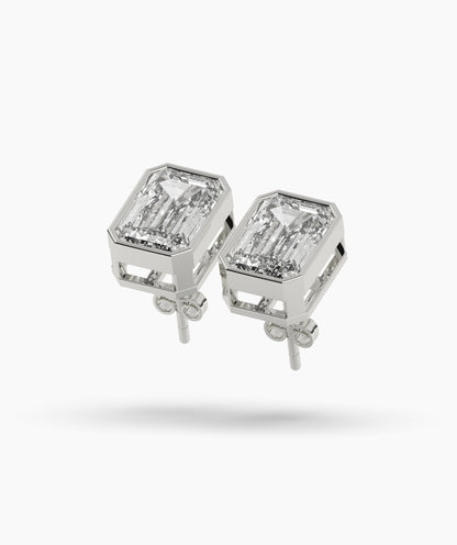 Valerie Emerald Stud Earring