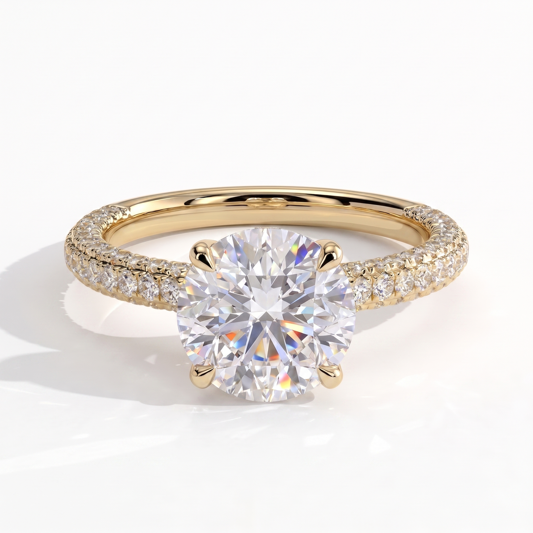 Round lab-grown diamond halo engagement ring in 14K (585) yellow gold, front view 