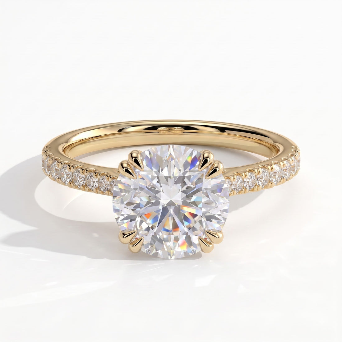 Round lab-grown diamond halo engagement ring in 14K (585) yellow gold, front view 