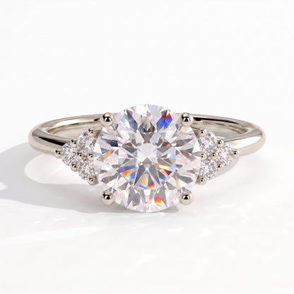 Round lab-grown diamond halo engagement ring in 14K (585) white gold, front view 