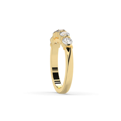 Lorena round lab-grown diamond memoire wedding band in 585 yellow gold, side view 