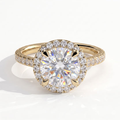 Round lab-grown diamond halo engagement ring in 14K (585) yellow gold, front view 