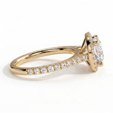 Round lab-grown diamond halo engagement ring in 18K (750) yellow gold, detail view 