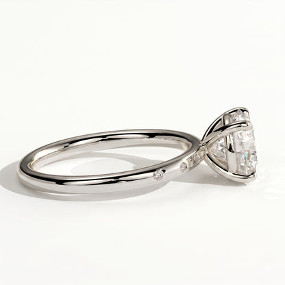 Round lab-grown diamond halo engagement ring in 950 platinum, detail view 
