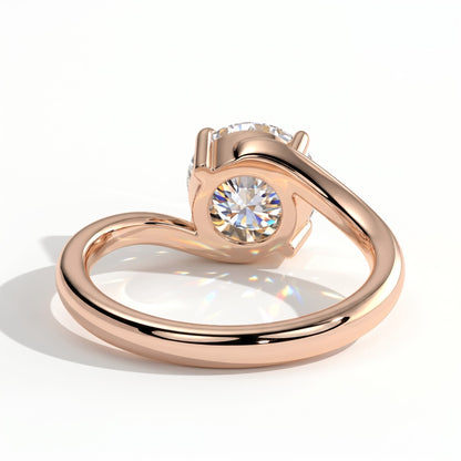 Round lab-grown diamond solitaire engagement ring in 18K (750) rose gold, on white background 