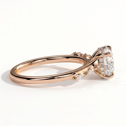 Round lab-grown diamond halo engagement ring in 14K (585) rose gold, detail view 
