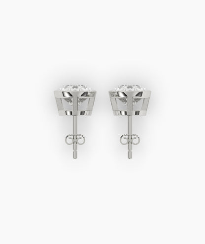 Monique Oval Stud Earring