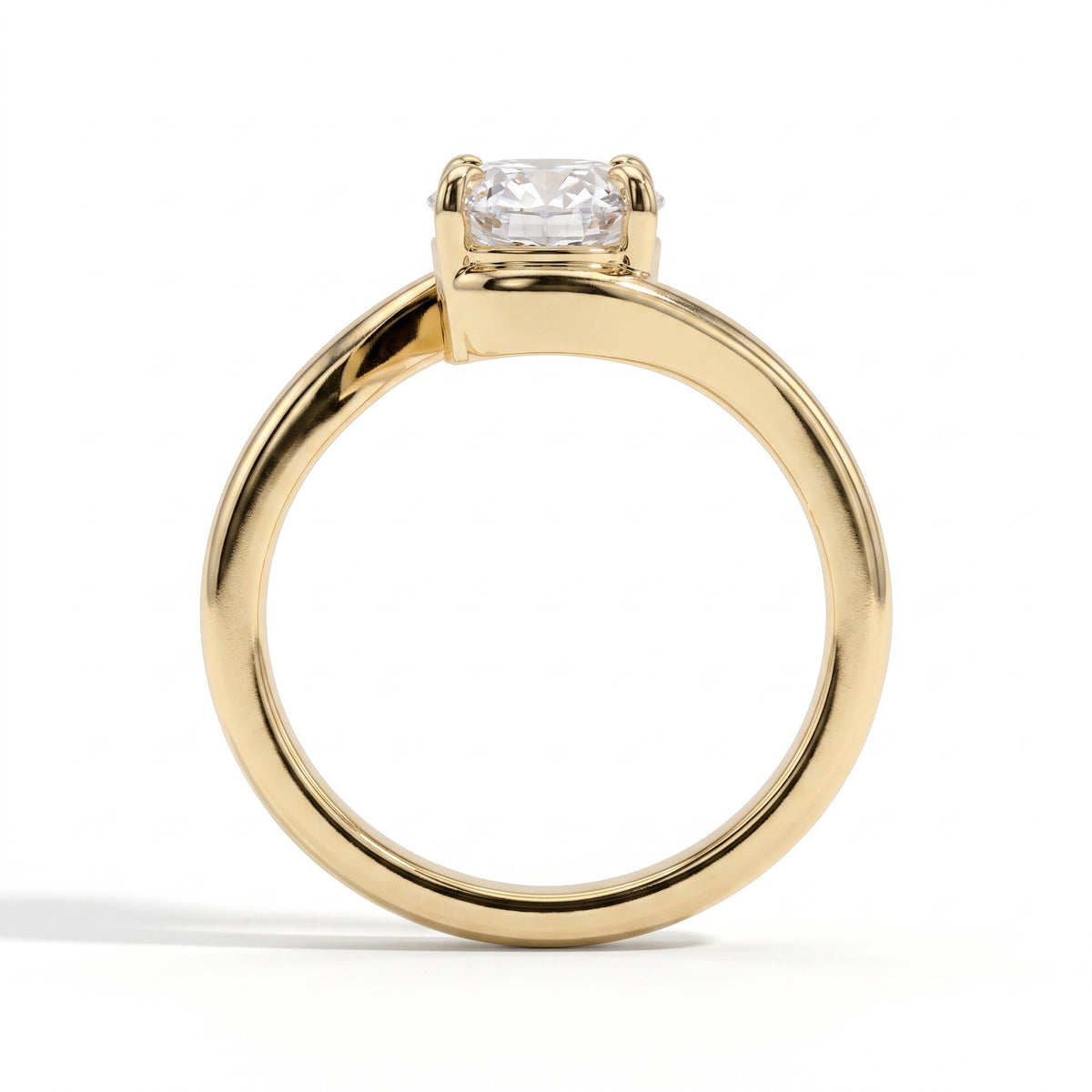 Oval lab-grown diamond solitaire engagement ring in 14K (585) yellow gold, side profile 