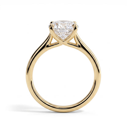 Oval lab-grown diamond solitaire engagement ring in 14K (585) yellow gold, side profile 