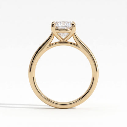 Oval lab-grown diamond solitaire engagement ring in 18K (750) yellow gold, side profile 