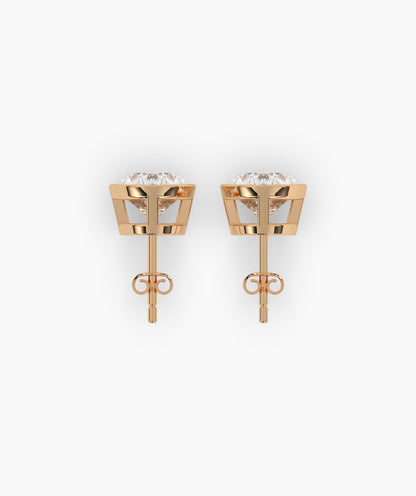 Monique Oval Stud Earring
