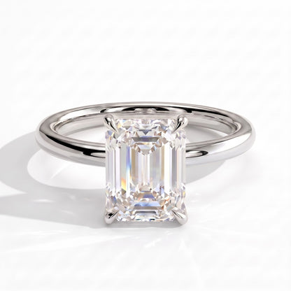 Emerald lab-grown diamond solitaire engagement ring in 950 platinum, front view 