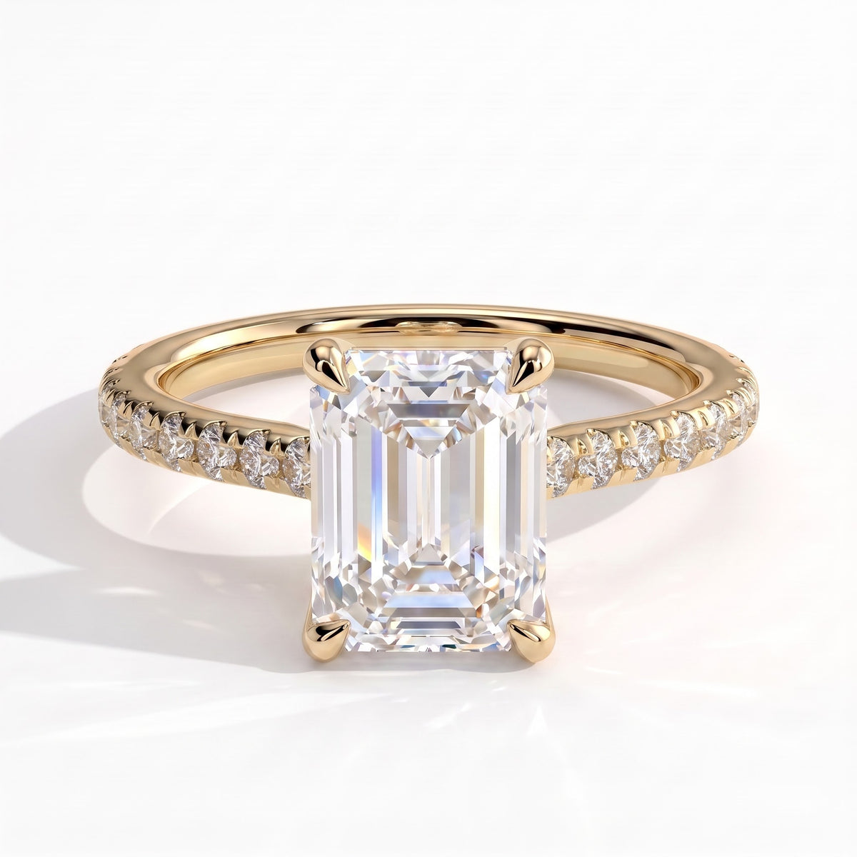 Emerald lab-grown diamond halo engagement ring in 14K (585) yellow gold, front view 