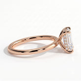 Emerald lab-grown diamond solitaire engagement ring in 14K (585) rose gold, detail view 