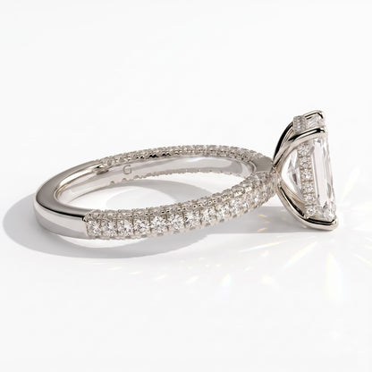 Radiant lab-grown diamond halo engagement ring in 18K (750) white gold, detail view 