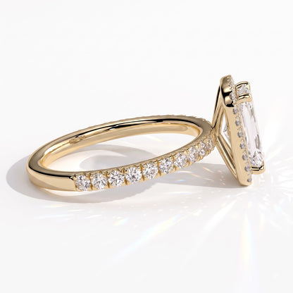 Radiant lab-grown diamond halo engagement ring in 18K (750) yellow gold, detail view 