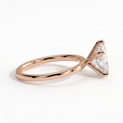 Pear lab-grown diamond solitaire engagement ring in 14K (585) rose gold, detail view 